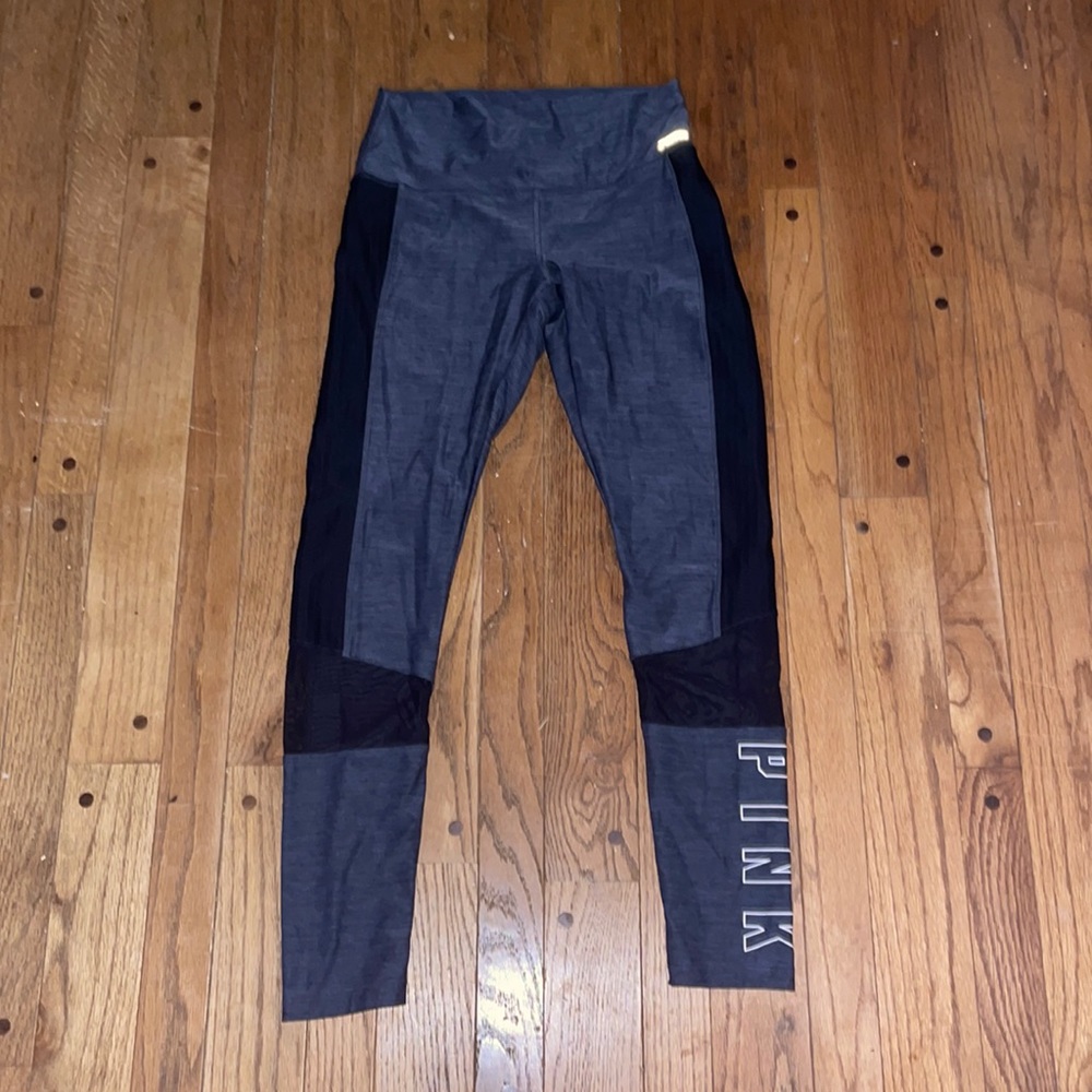 Victoria’s Secret PINK leggings